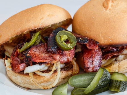 Lunch Bar For Sale - Fantastic Location!