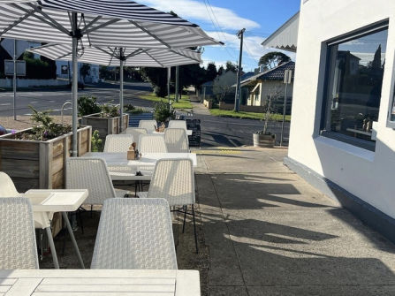 QUEENSCLIFF GENERAL STORE CAFÉ FOR SALE- POA