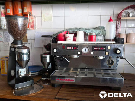 [ABS-100] LE CAFE FLO French cuisine Coffee shop in Thornbury for sale