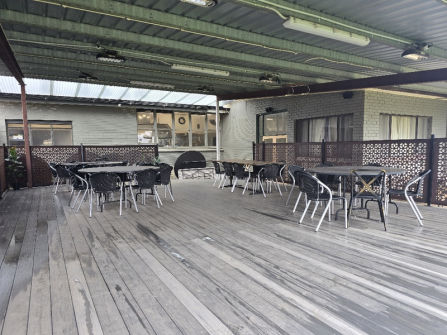 The Wallenjoe Hotel & Potential Motel – Prime Freehold on the Midland Hwy Stanhope