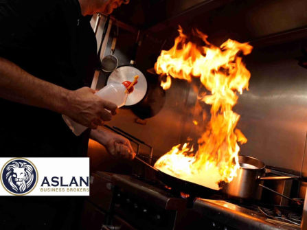 BAR/RESTAURANT BUSINESS FOR SALE