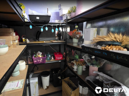 [ABS-102] FLORIST WITH 48 YEARS HISTORY FOR SALE