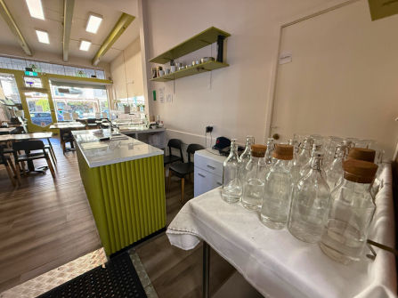 Turnkey Restaurant, Prime Clarendon Street Location, South Melbourne | ID: 1436