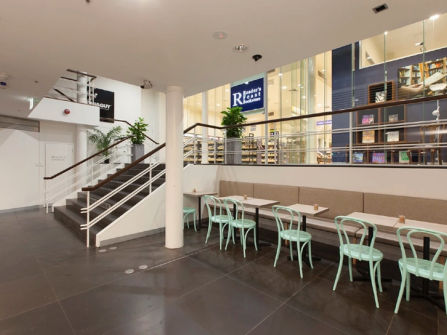Stunning Cafe on the 'Paris End' of Collins Street, CBD! (Our Ref: V1929)