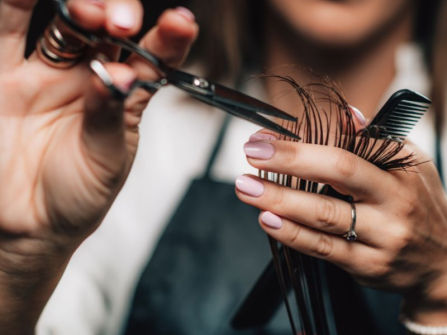 Price Drop. Melbourne Beauty, Hair & Nail RTO/CRICOS. (REF: 1569M)