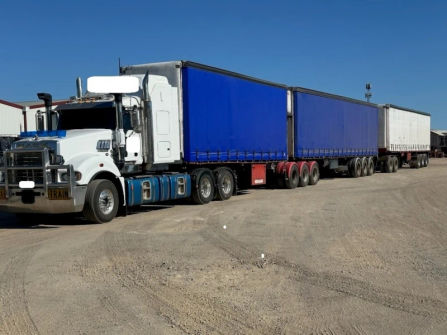 GENERAL FREIGHT TRANSPORT BUSINESS ADELAIDE TO COUNTRY SA INCOME CIRCA $1.9M P.A. $2,450,000