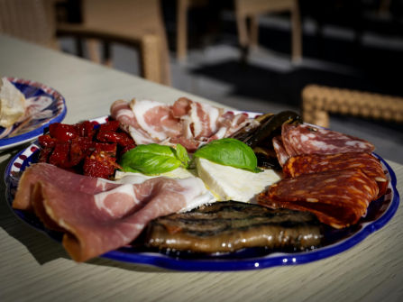 National Distributor and Manufacturer of Quality Mediterranean Food | ID: 1431