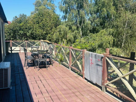 FREEHOLD GENERAL STORE, POST OFFICE & ACCOMMODATION | TOURISM HOTSPOT | AIRBNB INCOME
