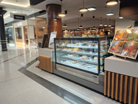 Premium Franchise Café Opportunity in a High-Traffic Shopping Centre