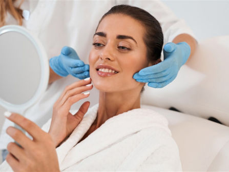 Five Days Beauty Clinic in Melbourne's East - Ref: 12367