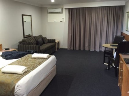 Leasehold for Sale in Young