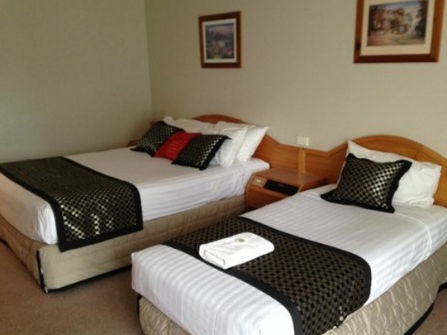Leasehold for Sale in Young