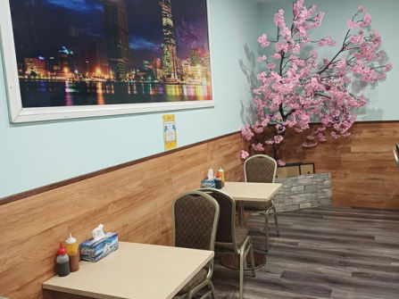 Outstanding Opportunity: Prime Shopping Centre Restaurant for Sale