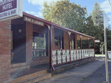 UNDER OFFER - Court House Hotel, Jamieson