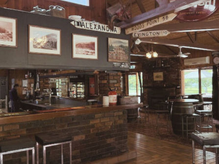 UNDER OFFER - Court House Hotel, Jamieson