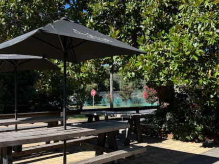 UNDER OFFER - Court House Hotel, Jamieson