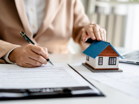 Residential and Commercial Rent Roll in South East Suburbs - Ref: 19065