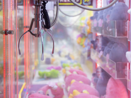 Vending Claw Machine Business with Potential - Ref: 13161