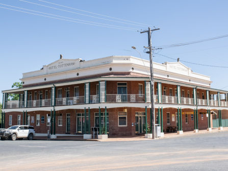 Freehold Hotel for Sale - Tottenham Hotel