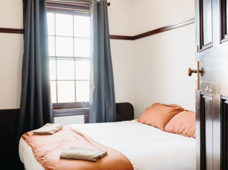 Freehold Hotel for Sale - Tottenham Hotel