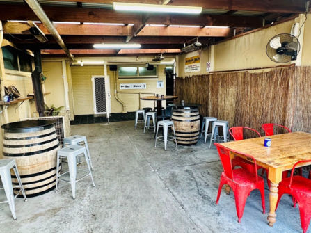 Well-Established Country Hotel in the Heart of Colac