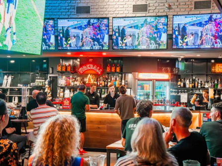 THE SPORTING GLOBE BAR & GRILL – CHERMSIDE
