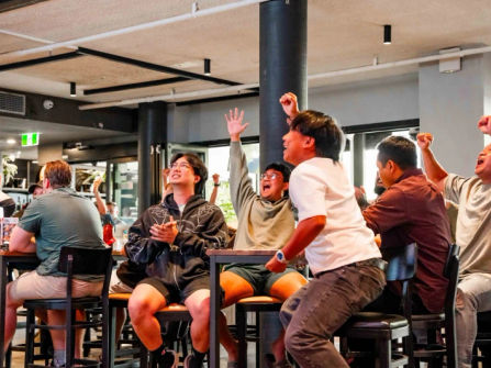 THE SPORTING GLOBE BAR & GRILL – CHERMSIDE