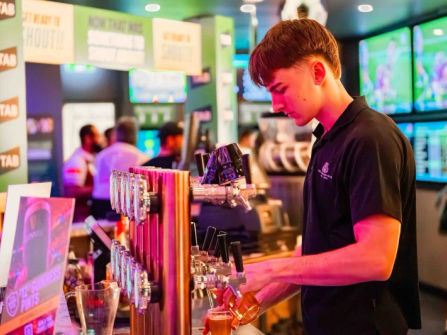 THE SPORTING GLOBE BAR & GRILL – CHERMSIDE