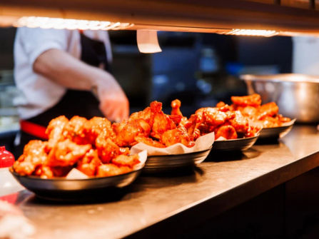 THE SPORTING GLOBE BAR & GRILL – CHERMSIDE
