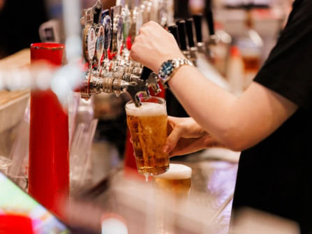 THE SPORTING GLOBE BAR & GRILL – CHERMSIDE