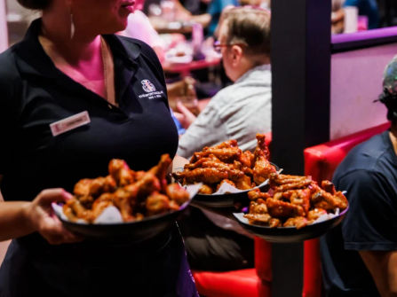 THE SPORTING GLOBE BAR & GRILL – CHERMSIDE
