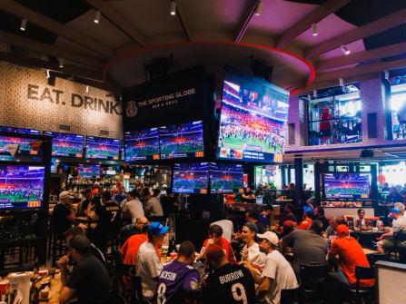 THE SPORTING GLOBE BAR & GRILL – CHERMSIDE