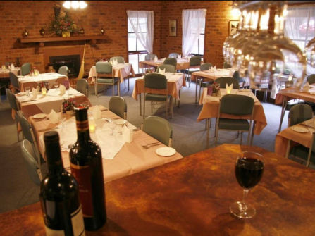 Bega Downs Motor Inn for Sale