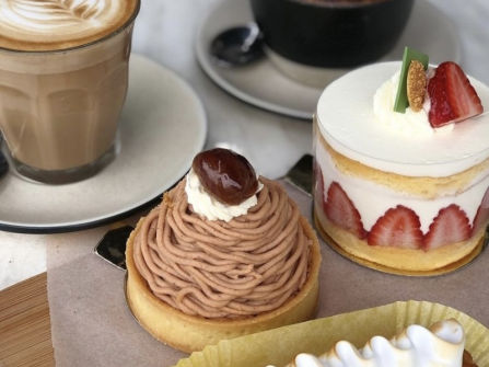 Immaculate Bayside Bakery Cafe For Sale