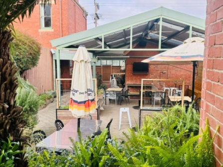 Historic Ballarat Pub with Accommodation & Multiple Income Streams