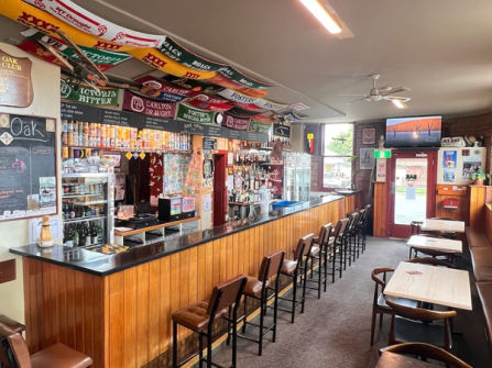 Historic Ballarat Pub with Accommodation & Multiple Income Streams