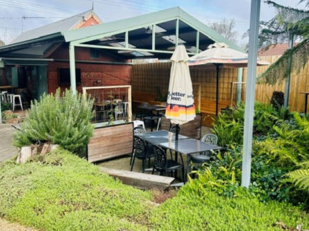 Historic Ballarat Pub with Accommodation & Multiple Income Streams