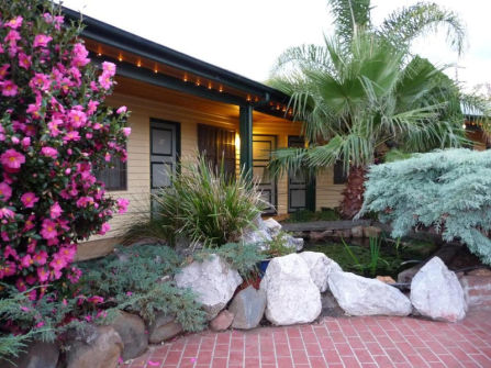 Motel for Sale - Central Tablelands - Delightful Property