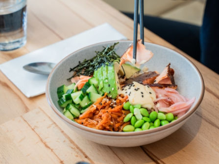 Iconic Inner North East Cafe taking $25,000 p/w (Our Ref: V2114)