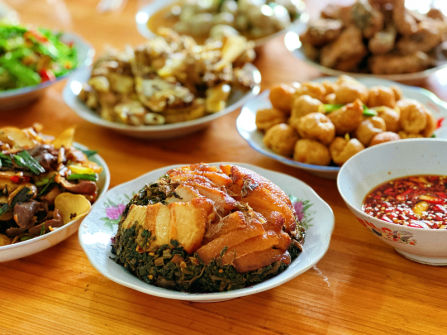 Restaurant for Sale in Wolli Creek | Large Indoor & Outdoor Dining | Fully Equipped Commercial Kitchen