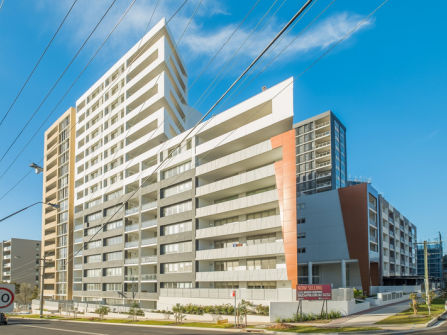 Spacious unit, great location