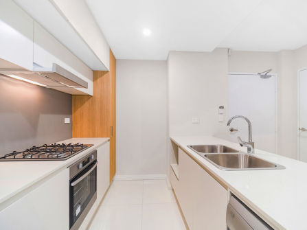 Spacious unit, great location