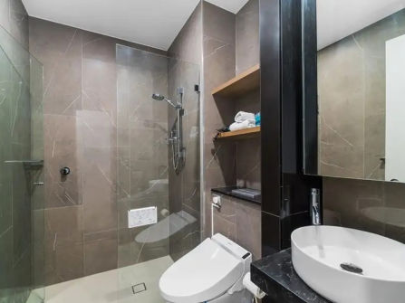 North-Facing Split-Level Townhouse | Four Bedrooms | Prime Rosebery Location
