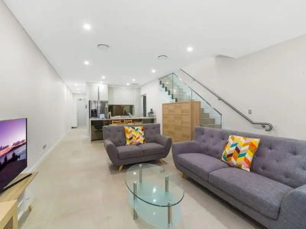 North-Facing Split-Level Townhouse | Four Bedrooms | Prime Rosebery Location
