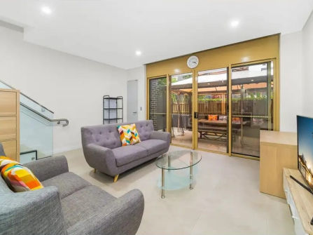 North-Facing Split-Level Townhouse | Four Bedrooms | Prime Rosebery Location
