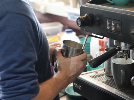 Busy Southeast Cafe – Strong Local Following