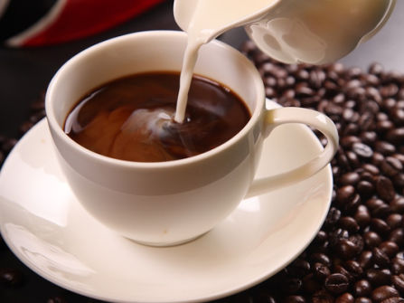 CAFE OPPORTUNITY IN A FANTASTIC LOCATION!
