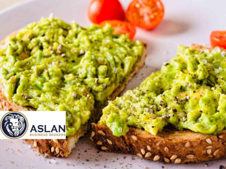 CAFE/TAKEAWAY BUSINESS FOR SALE