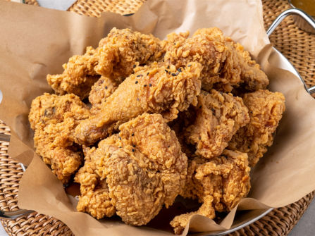 Fried Chicken Restaurant in CBD Under Management - Ref: 13265