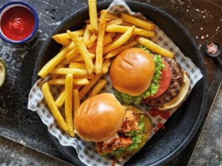 Licensed Burger Bar & Takeaway | Prime Corner Location